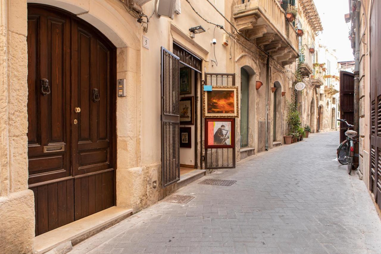 Appartamento Al Consiglio Reginale By Wonderful Italy سيراكوزا المظهر الخارجي الصورة